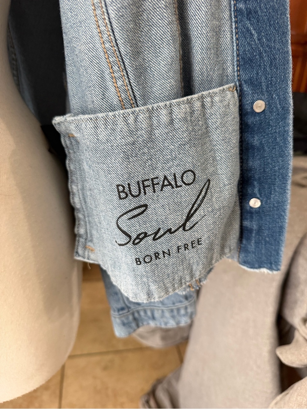 Buffalo David Bitton Two-Tone Distressed Denim Jacket Large Blue - Picture 3 of 4